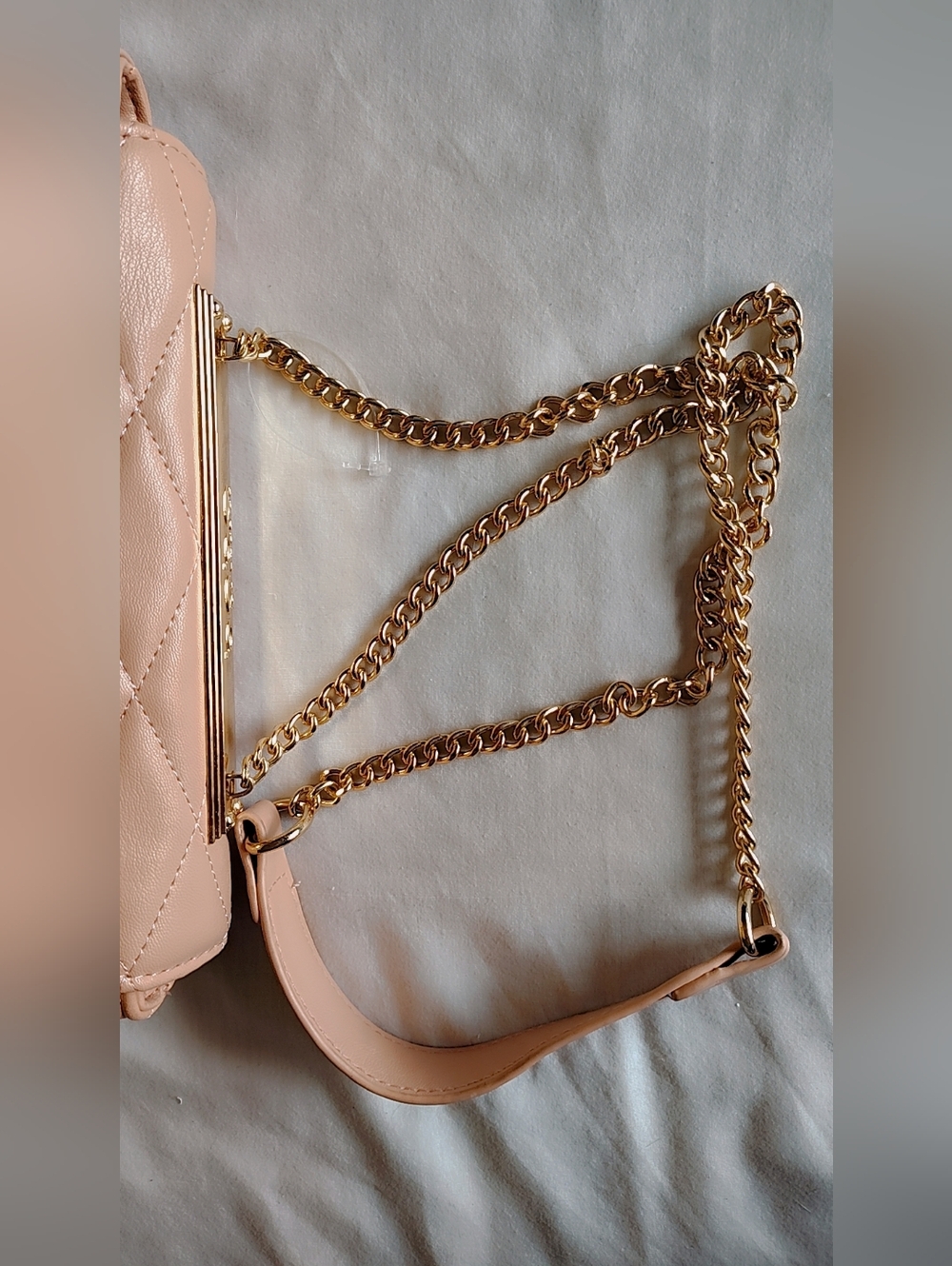 𝐁𝐞𝐛𝐞 𝐐𝐮𝐢𝐥𝐭𝐞𝐝 𝐃𝐢𝐚𝐦𝐨𝐧𝐝 𝐂𝐡𝐚𝐢𝐧 𝐂𝐫𝐨𝐬𝐬𝐛𝐨𝐝𝐲 - Picture 10 of 12
